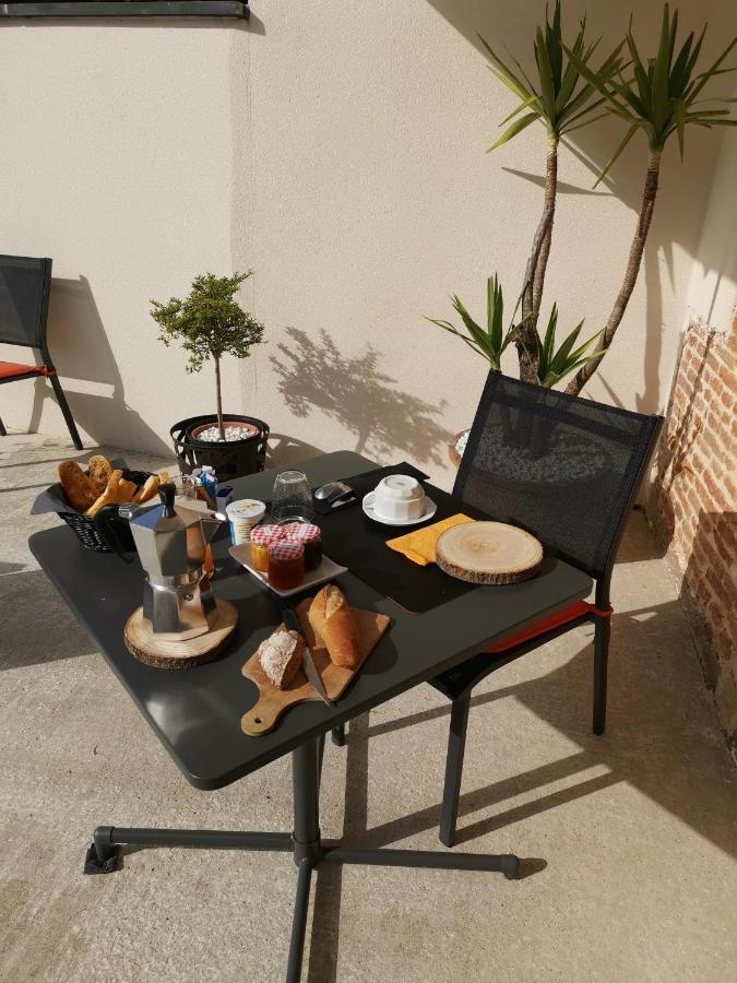 Belberaud La Ferme De Pham B&B 외부 사진