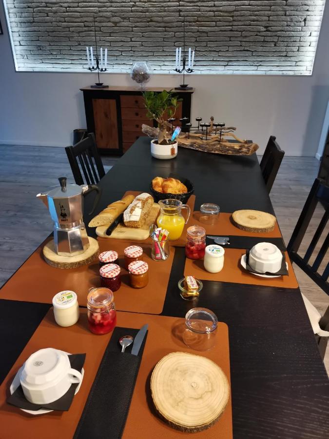 Belberaud La Ferme De Pham B&B 외부 사진